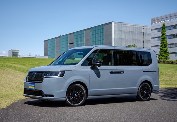 トヨタ・ルーミーが昨年9月以来の販売首位！（SUV・軽自動車を除く販売台数ランキングTOP20・2026年4月）