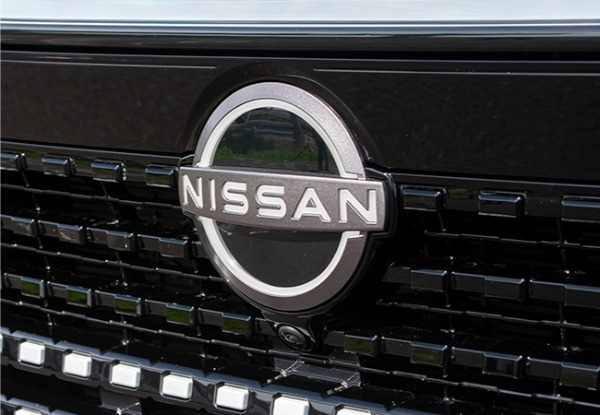 【最新モデルガイド】期待の日産エルグランドは豪華で快適、しかも走りがいい。上質なドライバーズカーの代表である！
