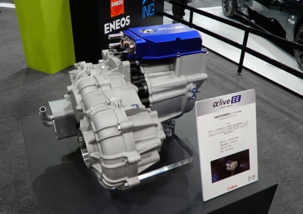 ケータハムはEVスポーツカー「プロジェクトV」の最新プロトタイプを、モーガンは新型フラッグシップモデルの「スーパースポーツ」を東京オートサロン2026で披露