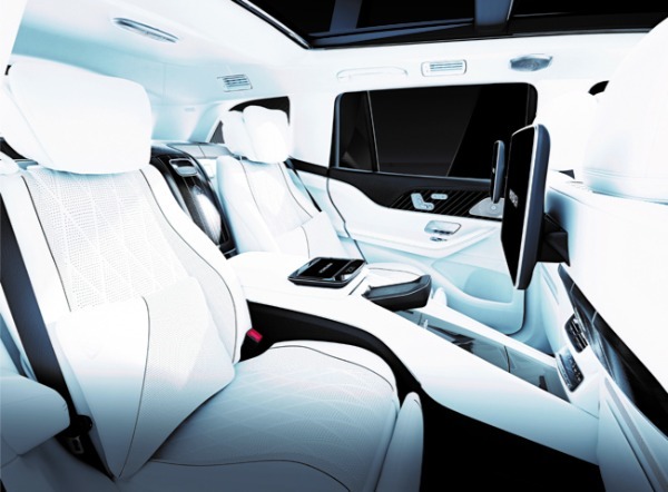 メルセデス・マイバッハGLSの特別限定モデル「GLS600ナイトエディションⅡ」が日本上陸