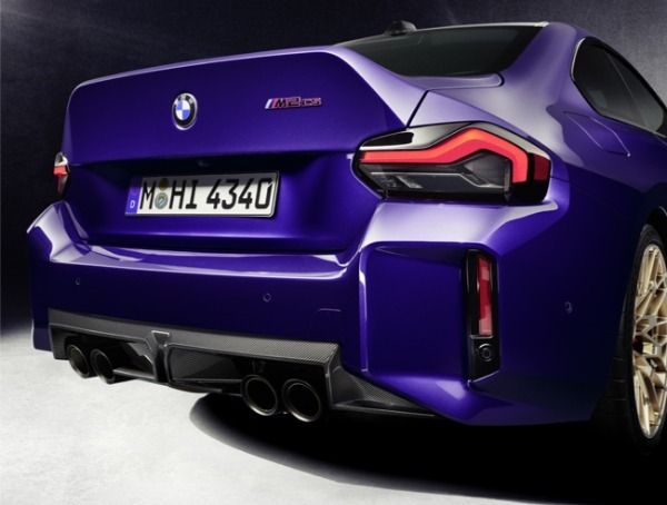 サーキット走行を志向したBMW M2の特別なハイパースポーツモデル「M2 CS」が日本上陸