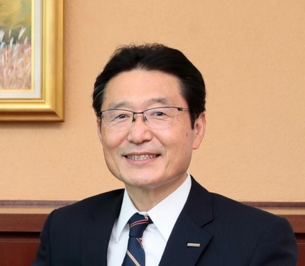 吉田 茂雄代表取締役社長COO