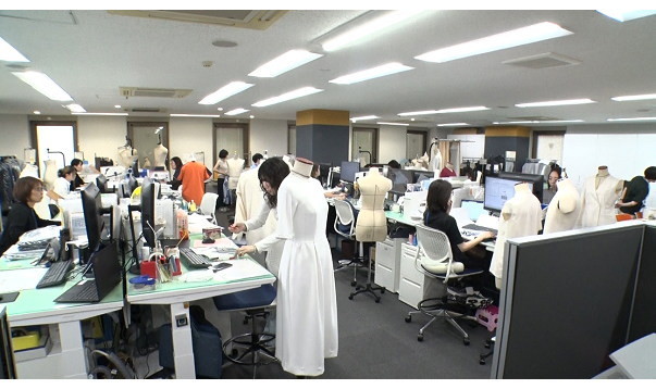 カンブリア宮殿,オンワードコーポレートデザイン