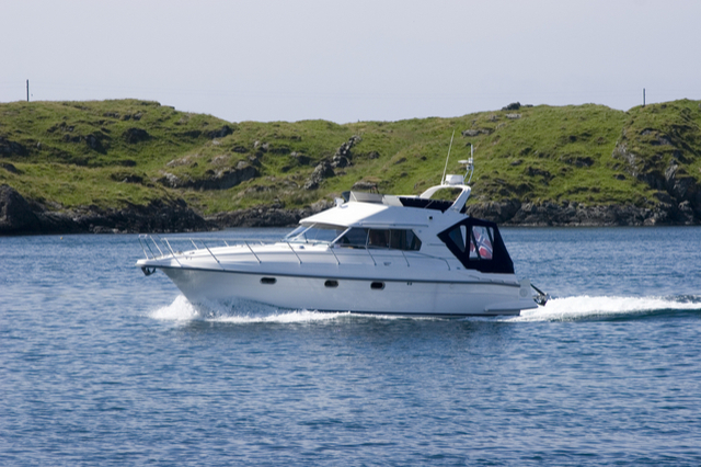 yacht